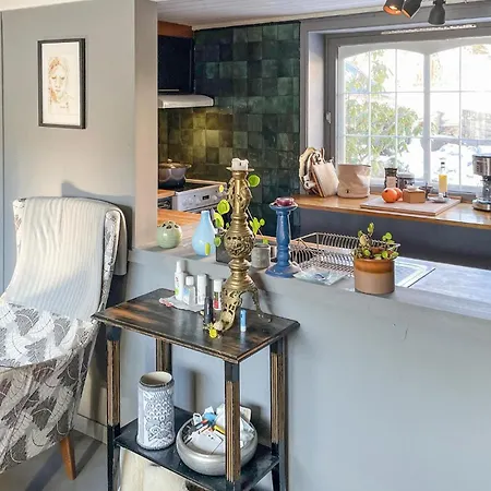 3 Bedroom Awesome In