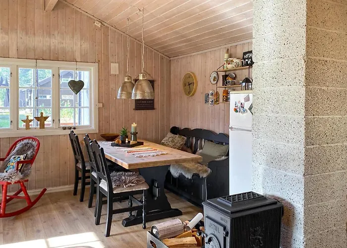 3 Bedroom Awesome In